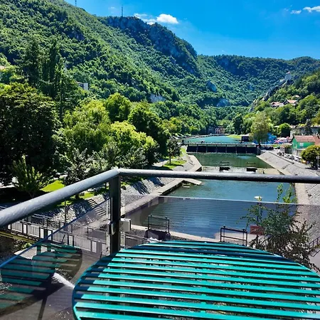 Apartman Stan Na Dan Pogled Na Reku *